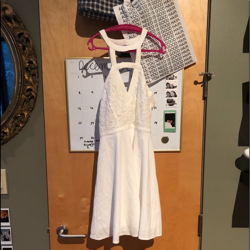 Cute white short dress
